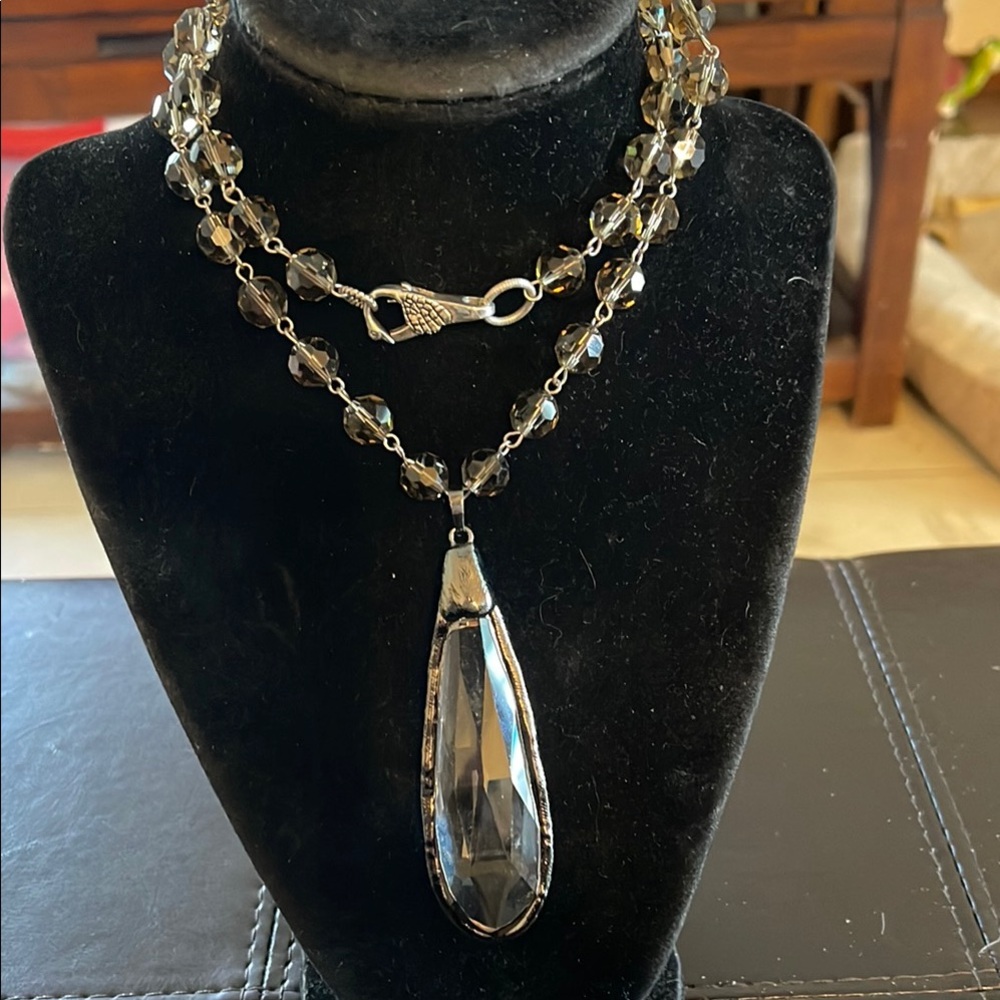Elegant Clear Crystal Necklace